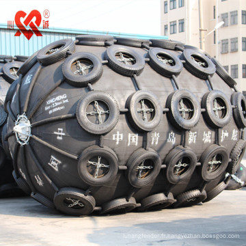 Fabriqué en Chine avec pneu et chaîne flottante en caoutchouc marine yokohama fender prix